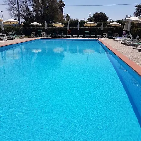 בית נופש La Piscina 2